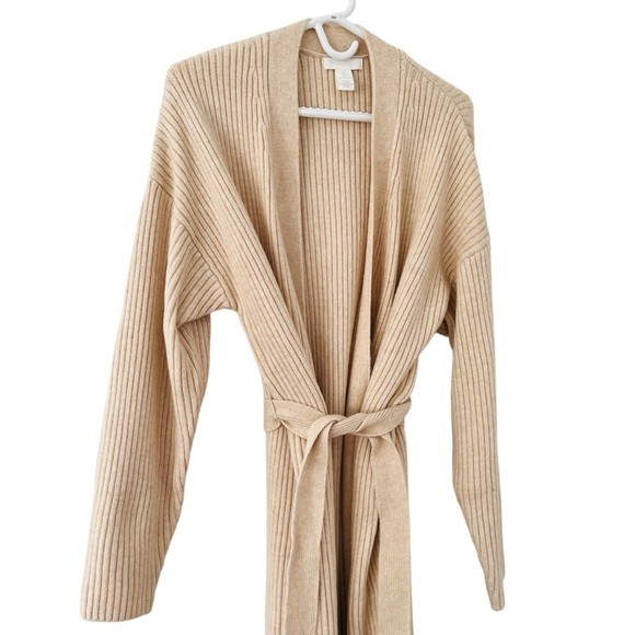 H&M Beige Ribbed Knit Long Cardigan - Picture 2 of 8